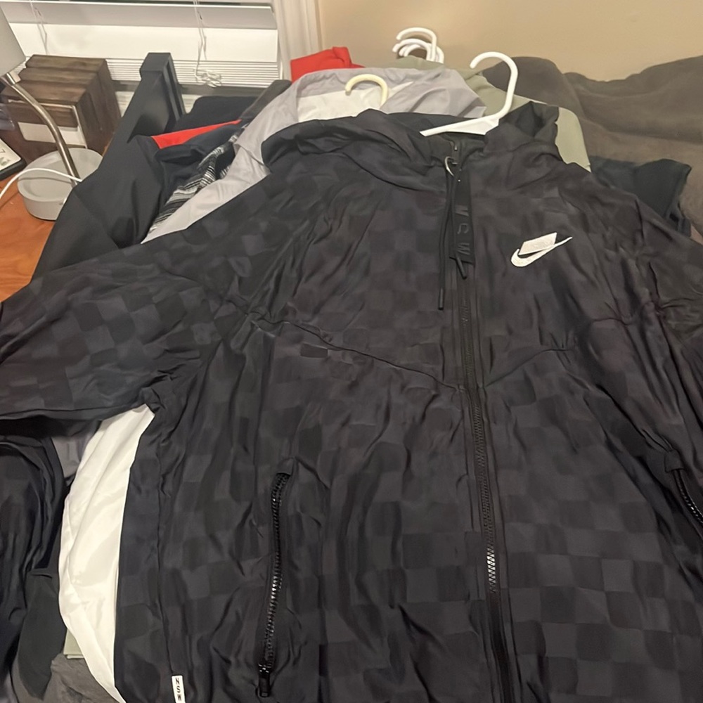 XL Nike Sportswear checkered windbreaker